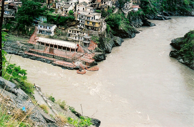 Beautiful scene of Sangam of Alaknanda & Bhagirathi at Rudraprayag