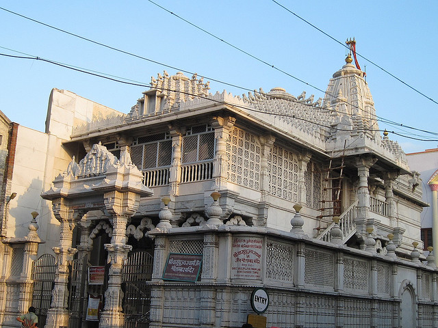Shree Vasupujya Swami Jain Shwetamber Temple
