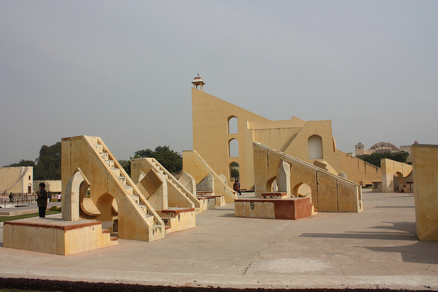 Jantar Mantar, Rashi Yantras