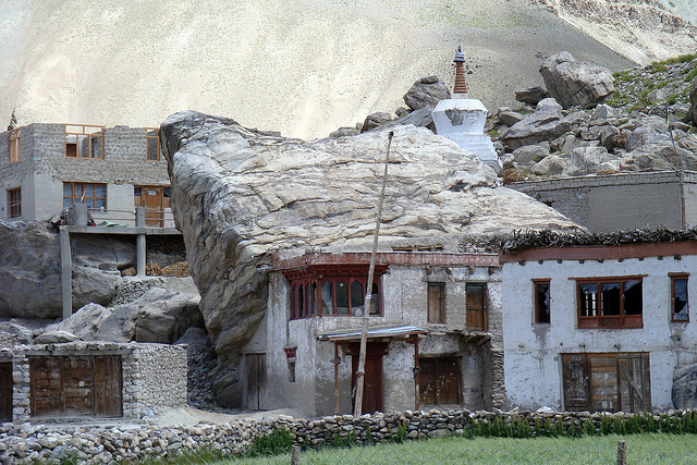 Old Padum